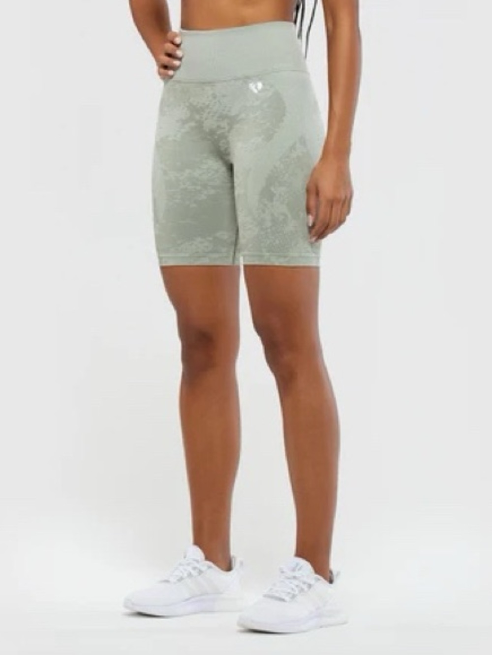 Women’s Best - Evolution seamless short - medium